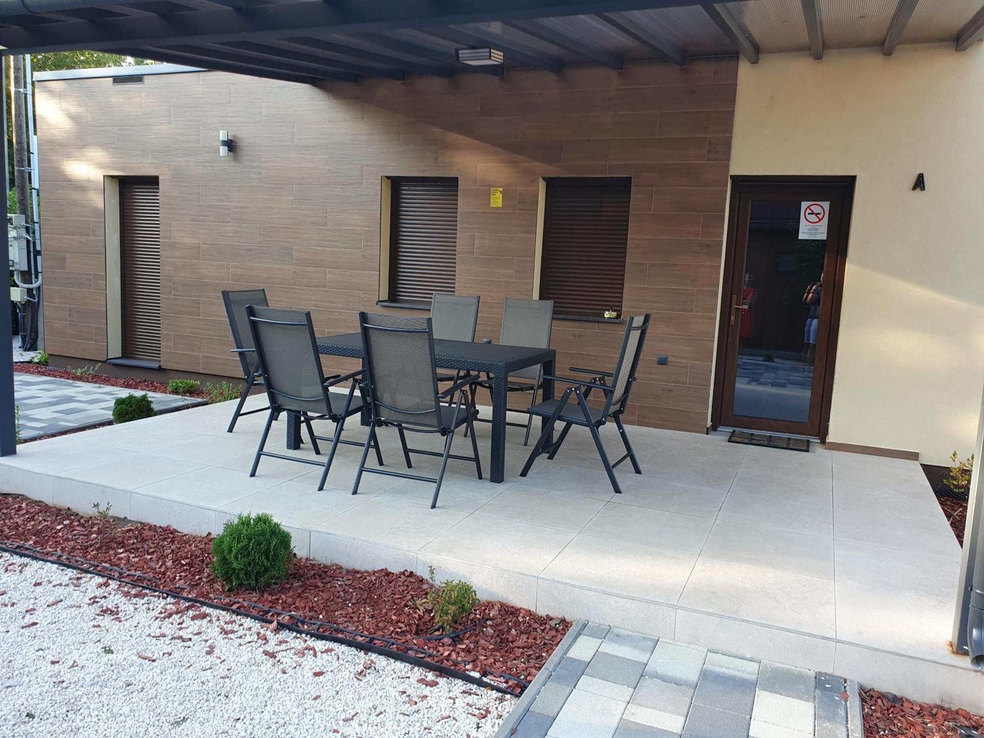 H&h Apartment *